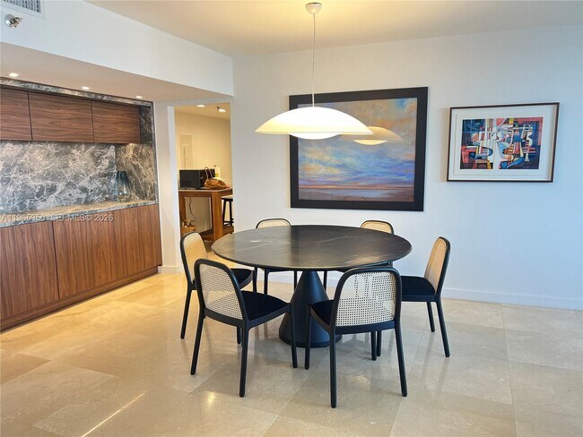 Foto del edificio - 9 Island Ave
