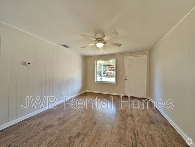 Building Photo - 3154 W 18th St