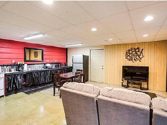 Foto del edificio - 3609 SW 12th St