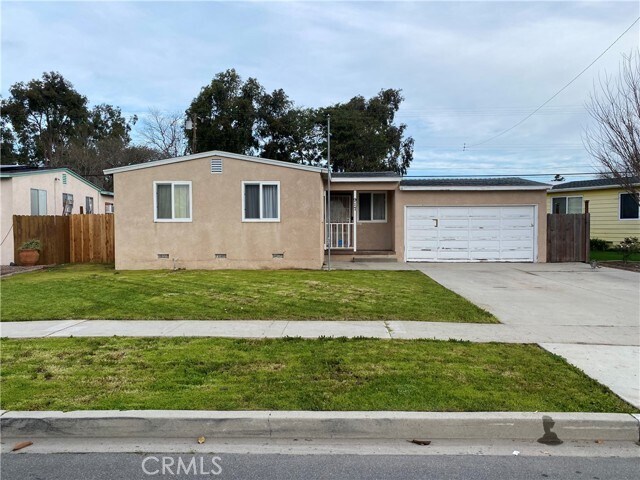 Foto del edificio - 917 Evergreen Ln