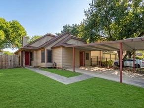 Building Photo - 8008 Indian Bend