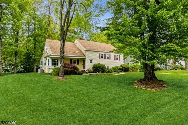 Foto del edificio - 75 Chimney Ridge Dr