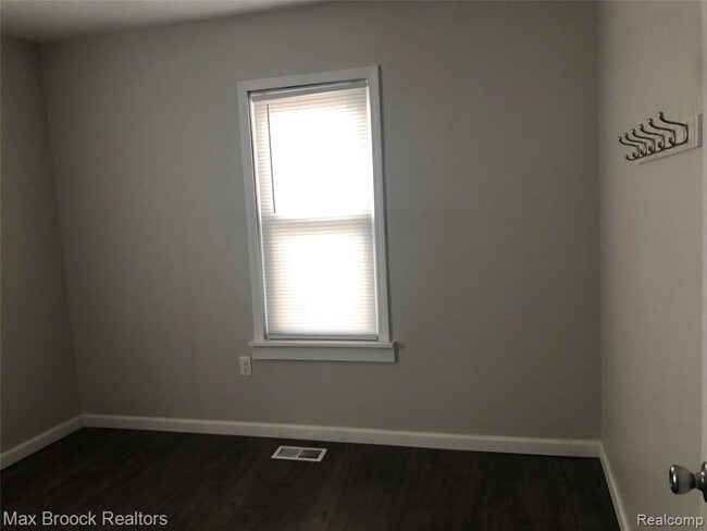 Foto del edificio - 27141 Hampden St