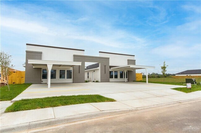 Foto del edificio - 1313 N Aryana Ave