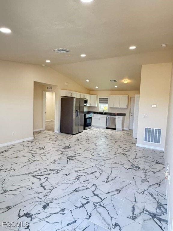 Building Photo - 7004 Tide Cir