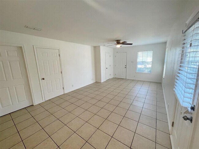 Foto del edificio - 1015 Rice St