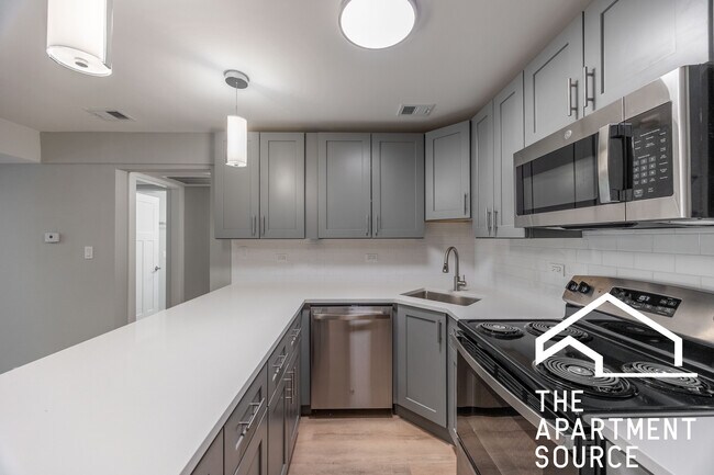 Foto del edificio - 1214 N La Salle Dr