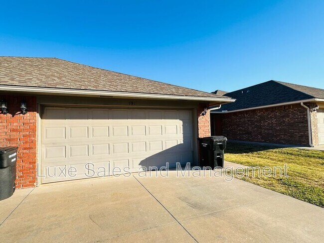 Foto del edificio - 791 SW 13th St