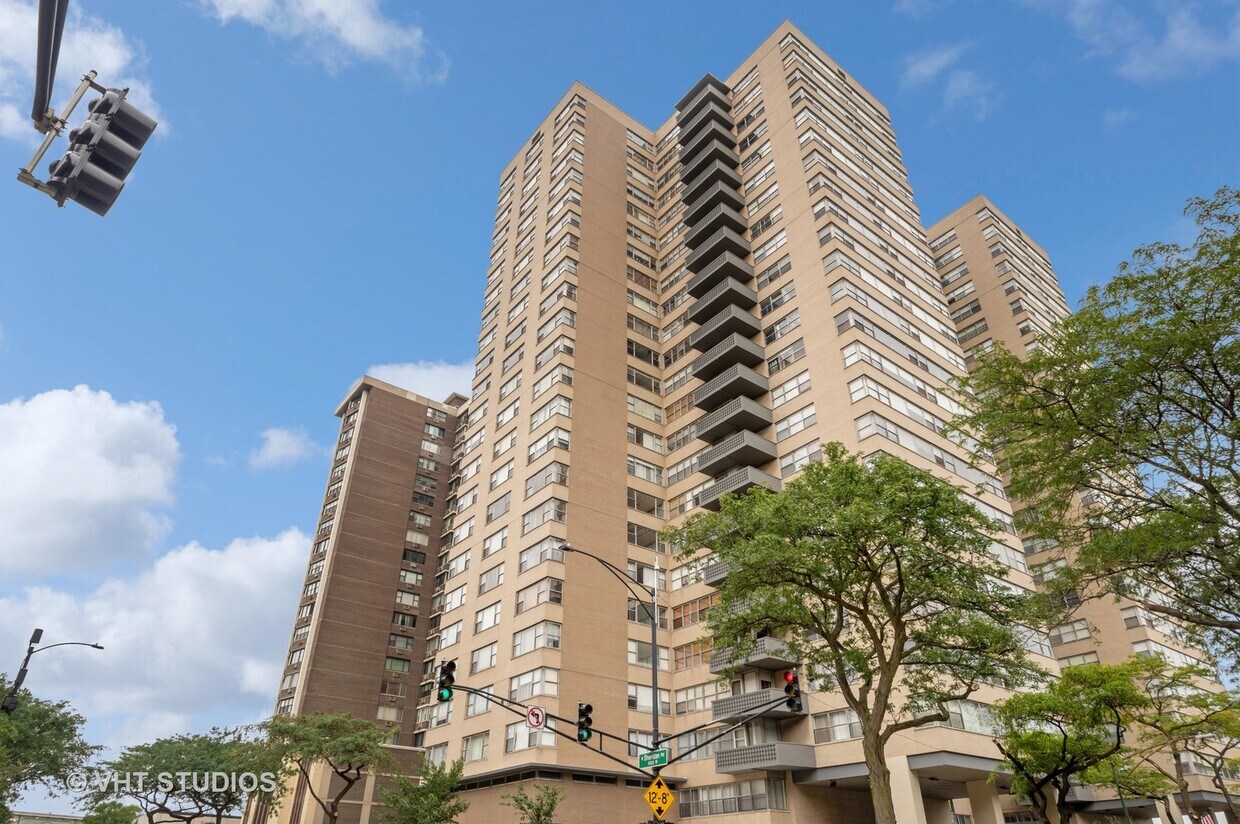 6301 N Sheridan Rd Unit 23G, Chicago, IL 60660 Condo for Rent in