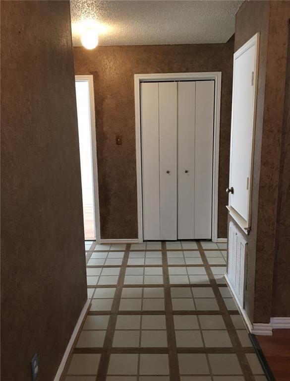 Building Photo - 2118 Prairie Creek Trail