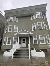 Building Photo - 14 Lester St