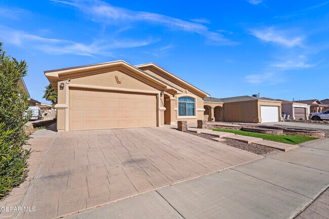 Foto del edificio - 14351 Spanish Point Dr