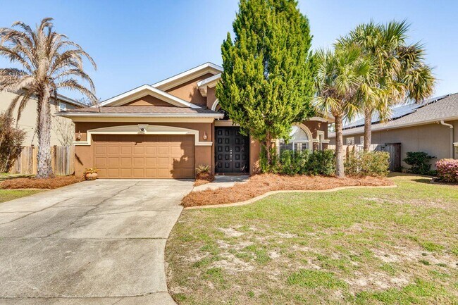Building Photo - 895 Solimar Way