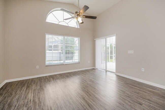 Building Photo - 7928 Magnolia Bend Ct