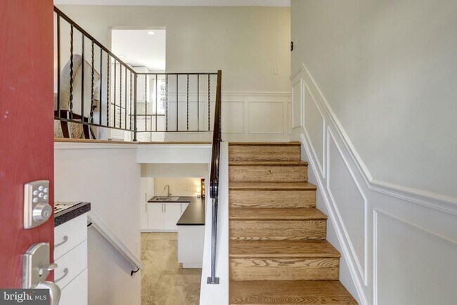 Foto del edificio - 7907 Donelson St