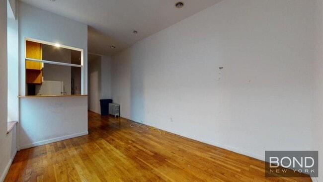 Building Photo - 68 E 1st St
