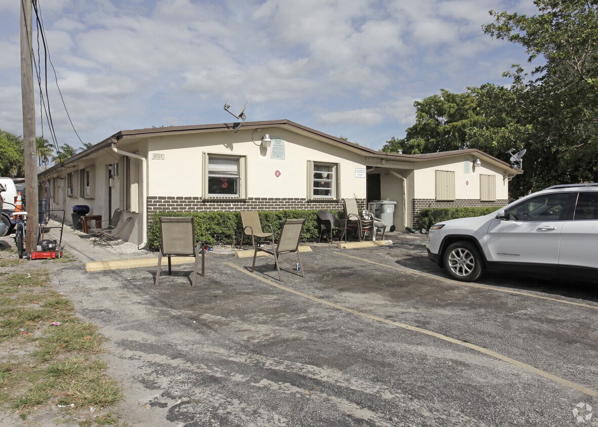 Foto del edificio - 417 NW 7th Ave