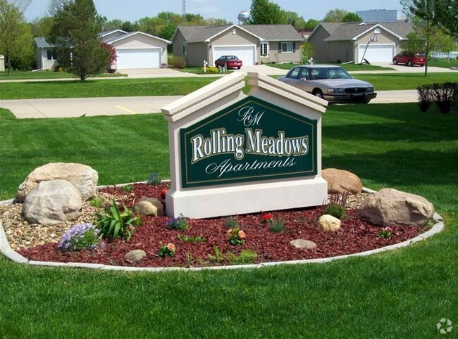 Building Photo - Rolling Meadows Apartments