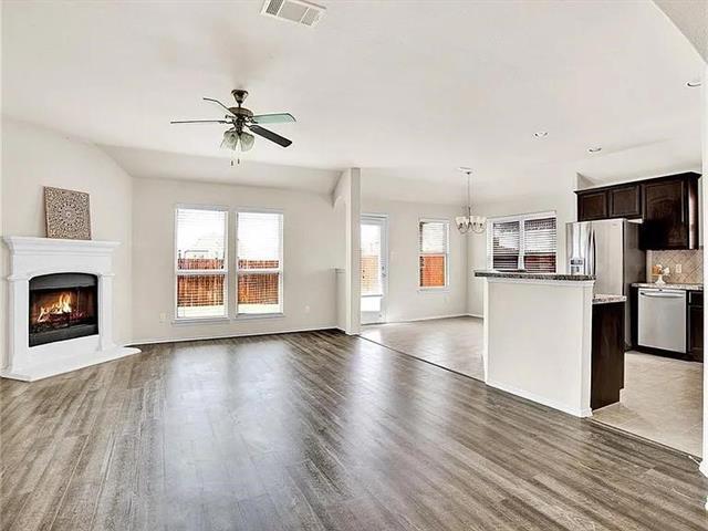 Foto del edificio - 2208 Jonathan Creek Dr