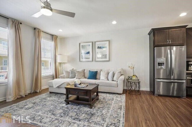 Foto del edificio - 760 Winton Way