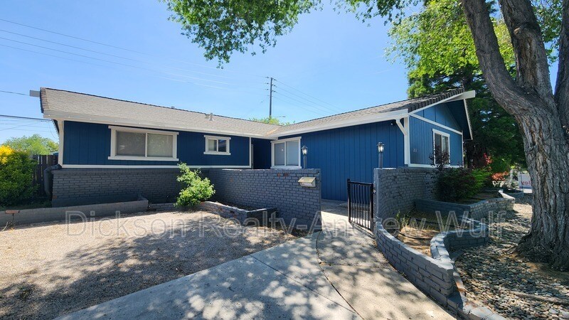 Foto principal - 700 Akard Dr
