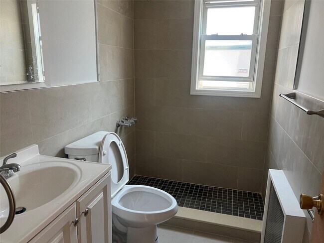 Foto del edificio - 86-30 235th Ct