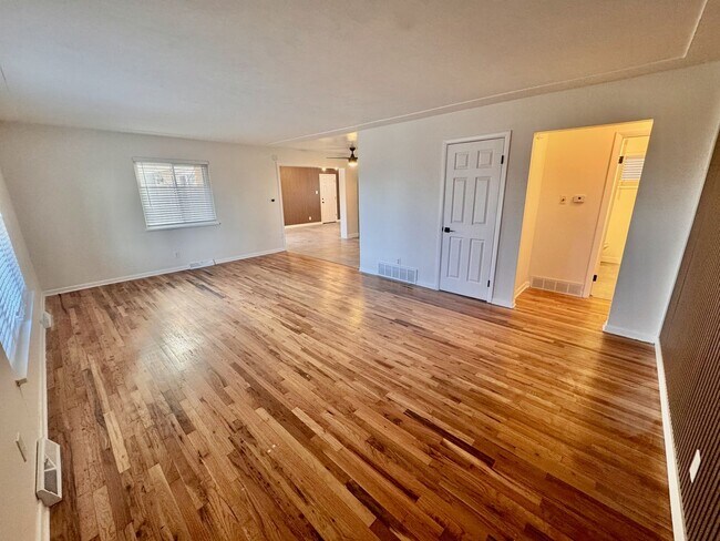 Photo - 417 S Owens St Townhome