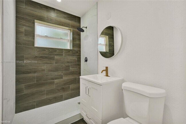 Foto del edificio - 3 br, 2 bath House - 11240 SW 60th Ter