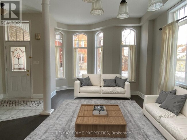 Building Photo - 119 Settlement Park Ave