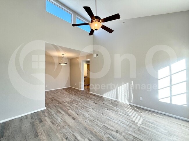 Building Photo - 7008 E Gold Dust Ave