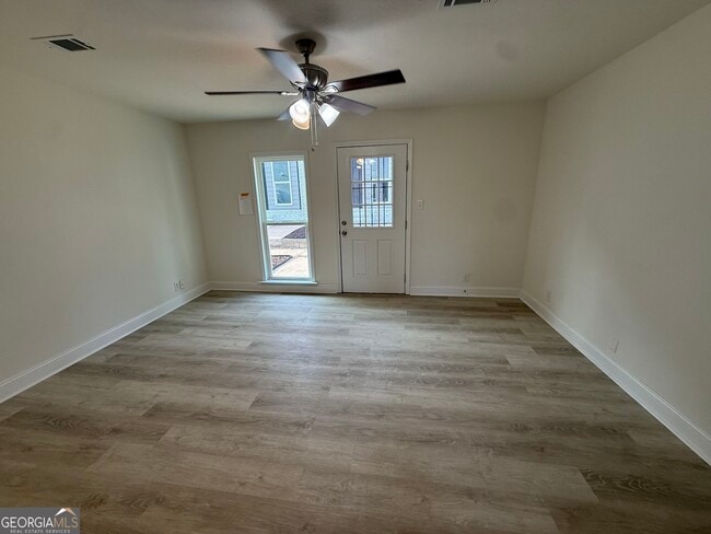 Building Photo - 1155 Boulevard