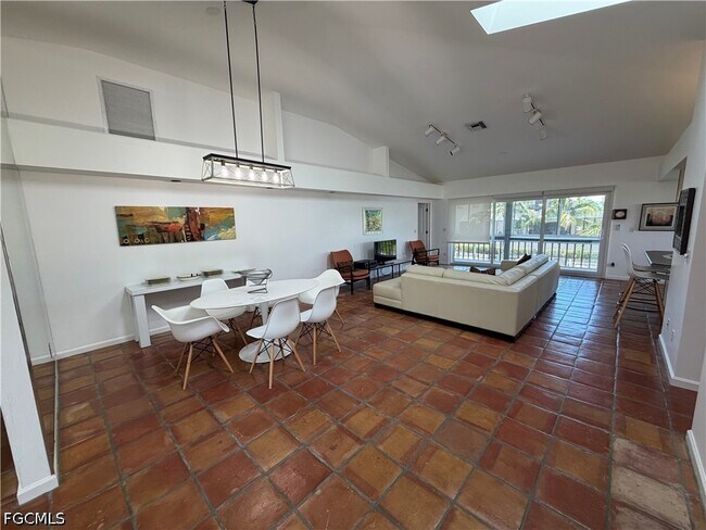 Foto del edificio - 27189 Gasparilla Dr