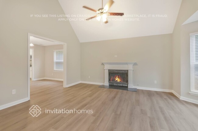 Foto del edificio - 1446 Chapel Hill Ln SW