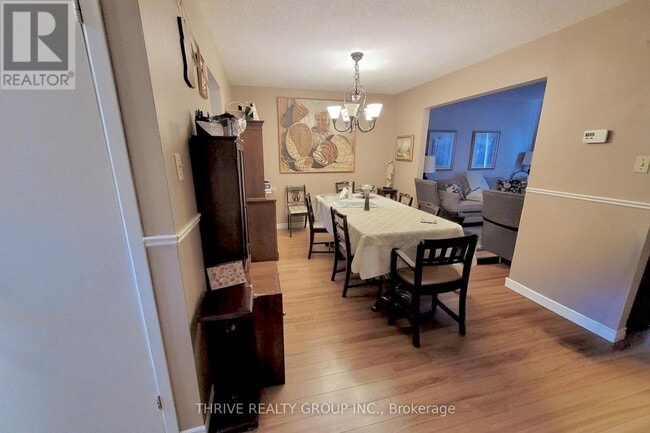 Photo du bâtiment - 470-470 Southdale Rd E