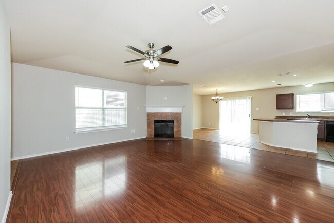 Foto del edificio - 341 Dakota Ridge Dr