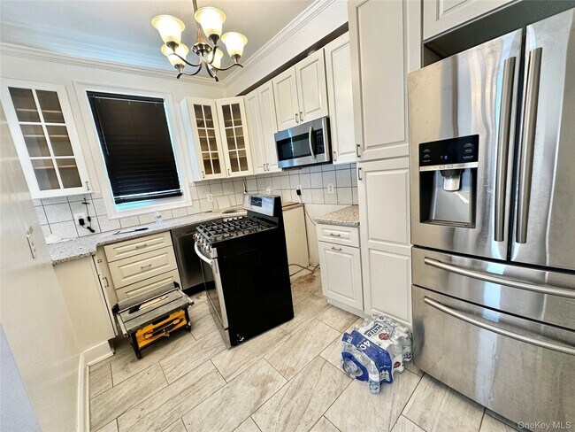 Foto del edificio - 18-17 125th St