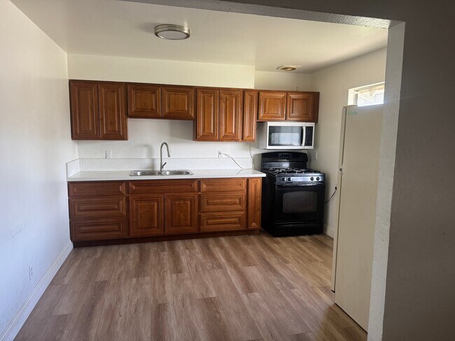 Foto del edificio - 3901 Cypress St