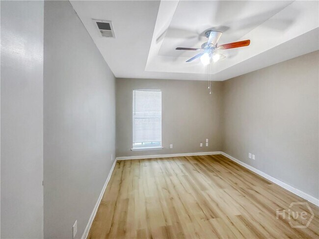 Foto del edificio - 434 Edgewater Rd