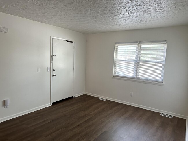 Building Photo - 2981 Winter Garden Dr