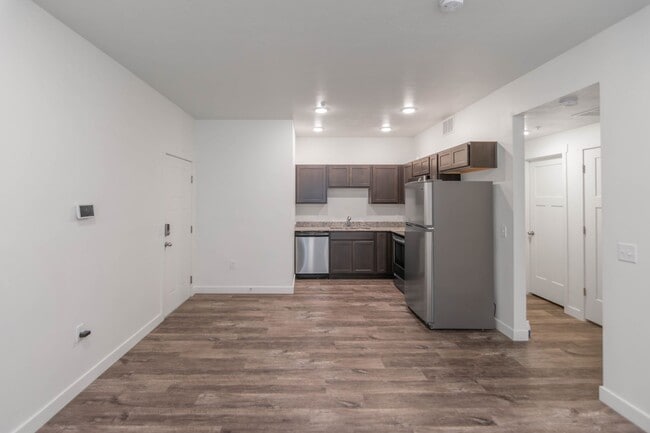Building Photo - OPEN HOUSE – September 20 | 1-Bedroom Cond...