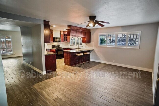 Building Photo - 19619 Delight St