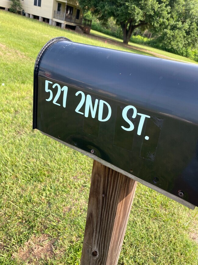 Welcome Home - 521 2nd St