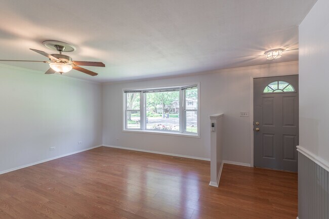 Building Photo - 305 Fermi Ct