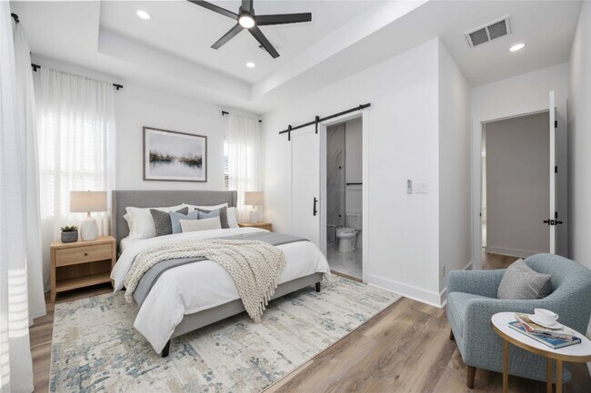 Foto del edificio - 4533 Larkspur St