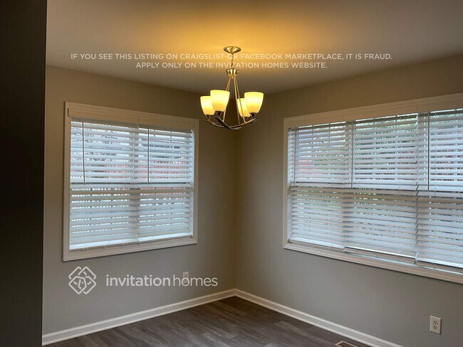 Foto del edificio - 1008 Bren Village Ct