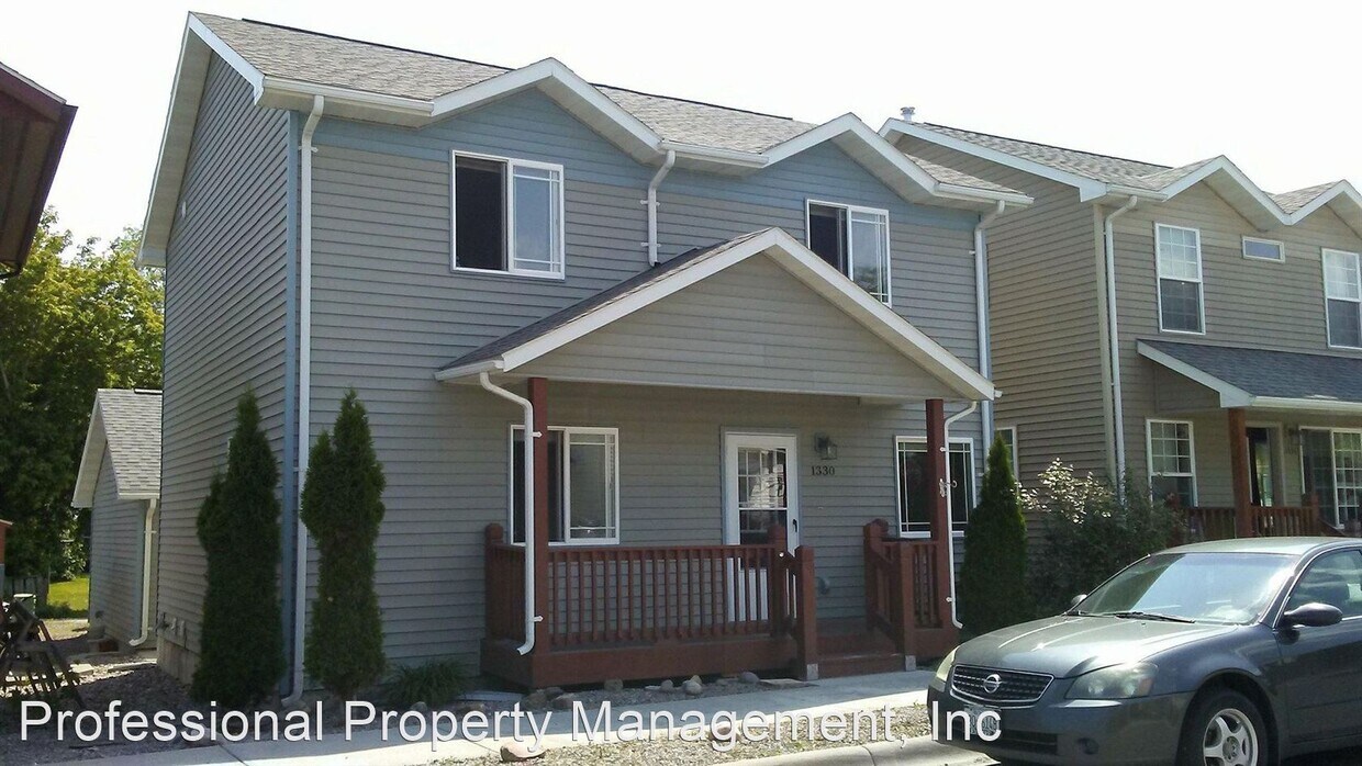 Primary Photo - 4 br, 2.5 bath House - 1330 Linnea Ln