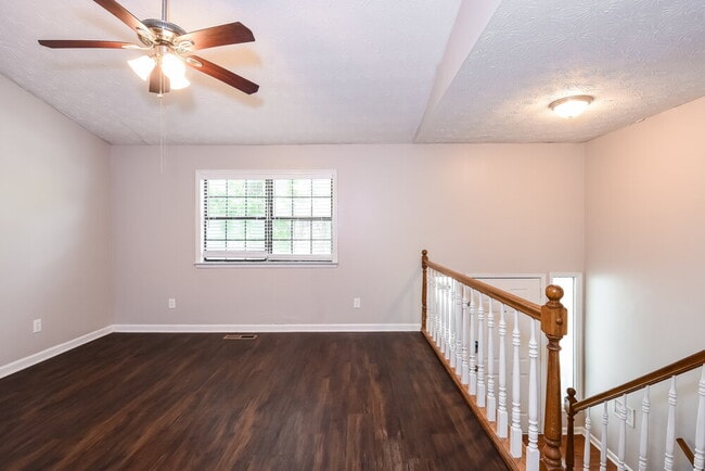 Foto del edificio - 1620 Olde Spring Trail