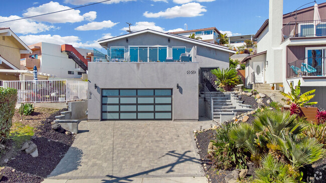 Building Photo - 27001 Calle Juanita