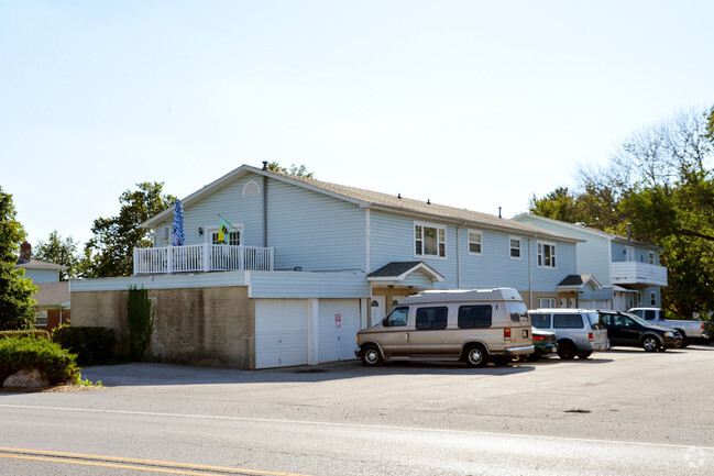 Building Photo - Guion Creek Apartments