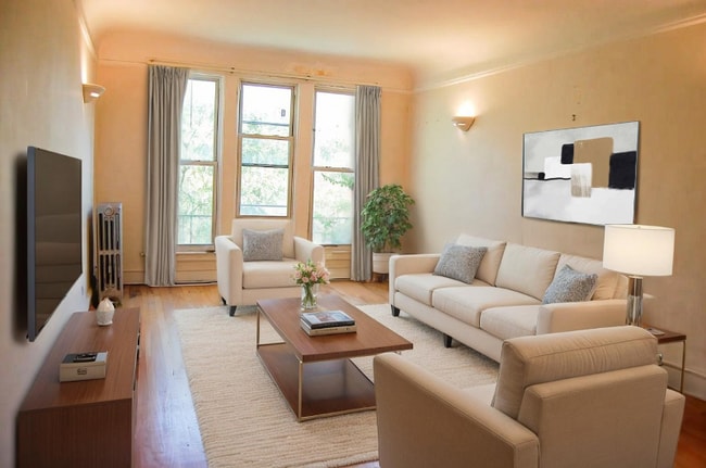 Photo - 2904 N Damen Ave Apartment